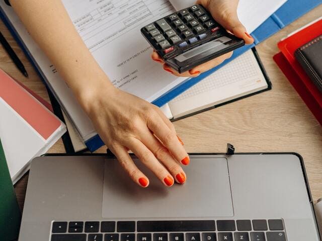 expert-comptable médecins Nivelles